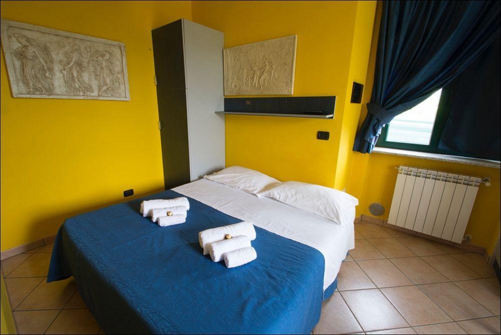 Hotel Motel Residence S Front Exterior foto