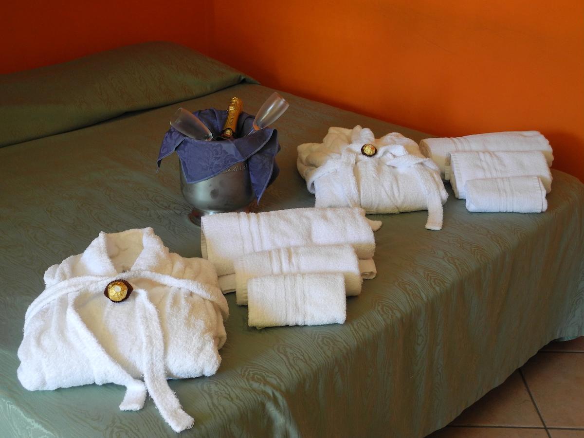 Hotel Motel Residence S Front Zimmer foto